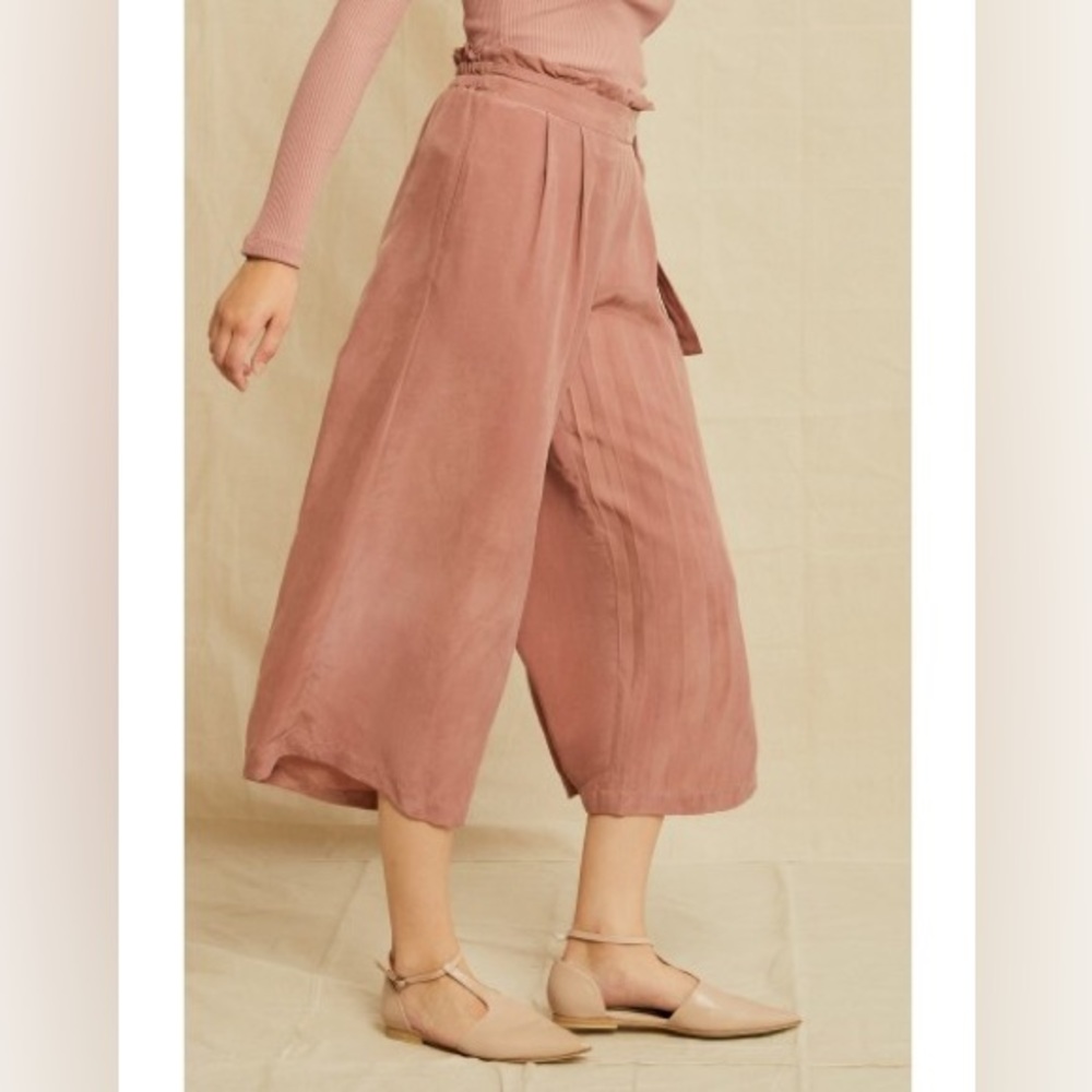 AMOUR VERT Gael Cottonseed Cupro Pants in Quartz